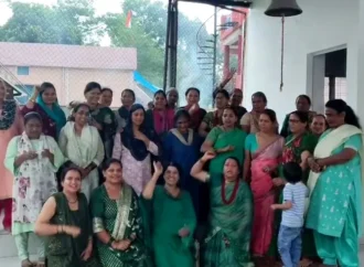 नशे के खिलाफ थानी गांव की महिलाओं ने संभाली कमान, शाम से आधी रात तक लाठी-डंडों से पहरा