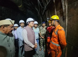 मुख्यमंत्री  पुष्कर सिंह धामी ने टीएचडीसी टनल हादसे का किया स्थलीय निरीक्षण, रेस्क्यू अभियान का लिया जायजा