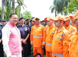 एनडीआरएफ बटालियन पहुंचे मुख्यमंत्री धामी, आपदा प्रबंधन तैयारियों का लिया जायजा