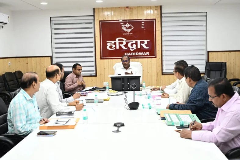 SIR-2026: मतदाता सूची को त्रुटिरहित बनाने के निर्देश, पात्र वोटर का नाम न छूटे
