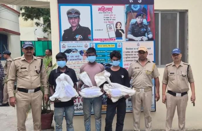 पटेलनगर में चोरी का खुलासा, तीन आरोपी गिरफ्तार