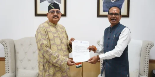 महाराज ने की केंद्रीय कृषि, किसान कल्याण, ग्रामीण विकास मंत्री से शिष्टाचार भेंट