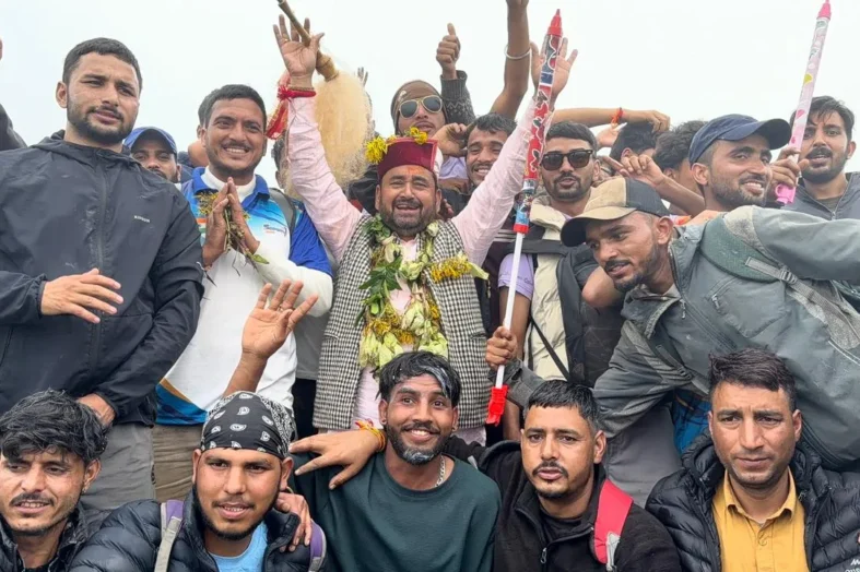 धूमधाम से मनाया गया स्याबा जौराई बुग्याल पर्यटन मेला-विधायक सुरेश चौहान व जिलाध्यक्ष नागेन्द्र चौहान रहे मौजूद।