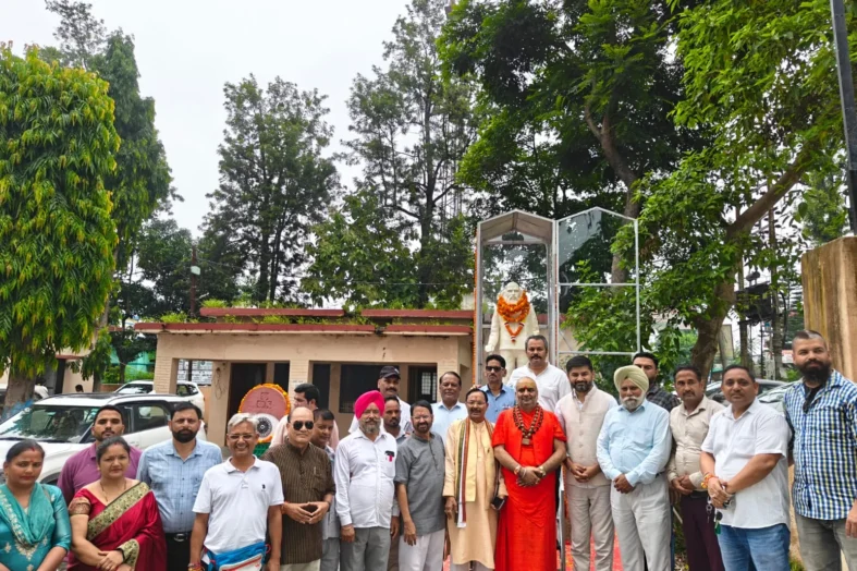 डोईवाला ब्लॉक में अब दिखेगा उत्तराखंड आंदोलन के नायक का गौरव, बडोनी की प्रतिमा का अनावरण