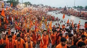 हरिद्वार में डाक कांवड़ का सैलाब, 3.19 करोड़ से अधिक शिवभक्त गंगाजल लेकर रवाना