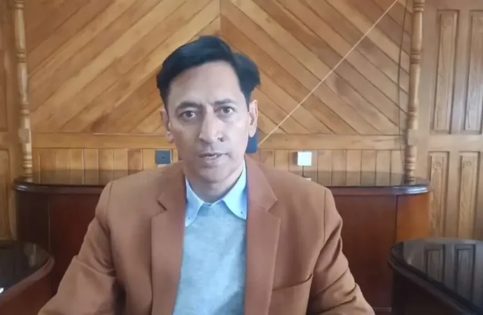 कुमाऊं में भारी बारिश का ऑरेंज अलर्ट, प्रशासन अलर्ट मोड पर; आयुक्त दीपक रावत ने जिलाधिकारियों को दिए सतर्कता के निर्देश