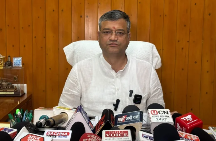 SIR पर कांग्रेस के सवालों को महापौर ने बताया तथ्यहीन, बोले—संवैधानिक संस्थाओं पर आरोप लगाने से पहले तथ्यों का जवाब दे कांग्रेस