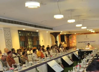 महाराज ने राज्य में चल रही जल संसाधन विकास की प्रगति से अवगत करवाया