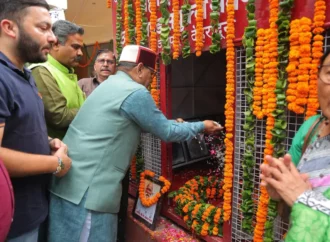 मसूरी गोलीकांड के अमर शहीदों को देहरादून में श्रद्धांजलि, कैबिनेट मंत्री खजान दास ने किया नमन
