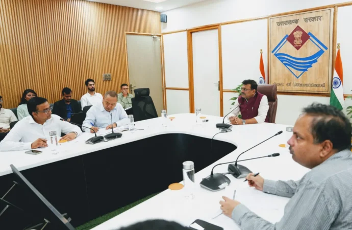उत्तराखंड में रोपवे परियोजनाओं को मिलेगी रफ्तार, केदारनाथ से नैनीताल तक प्रोजेक्ट्स की समीक्षा