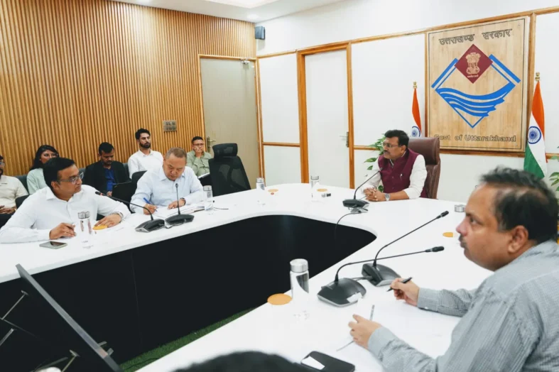 उत्तराखंड में रोपवे परियोजनाओं को मिलेगी रफ्तार, केदारनाथ से नैनीताल तक प्रोजेक्ट्स की समीक्षा