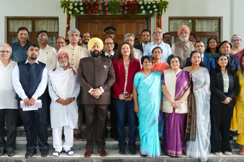 लोक भवन में सतत हिमालयी भविष्य के लिए एआई और पर्यावरण के समन्वय पर मंथन
