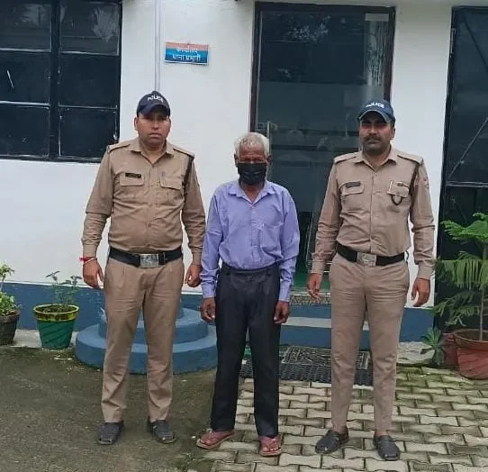 23 साल से फरार चल रहा वारंटी अभियुक्त गिरफ्तार, दून पुलिस ने बसंत विहार से दबोचा