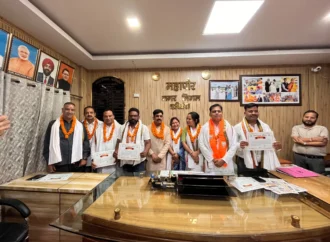 नगर निगम ऋषिकेश में नवनियुक्त नामित पार्षदों का शपथ ग्रहण समारोह संपन्न