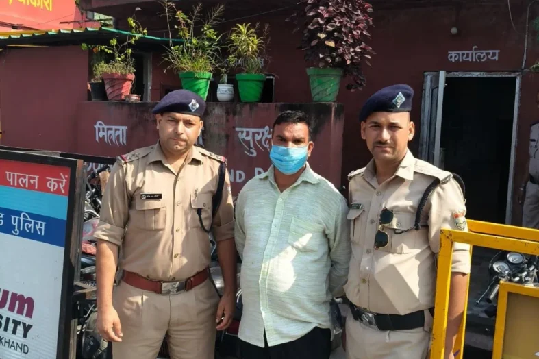 शराब के नशे में जोमैटो डिलीवरी बॉय से मारपीट, सिक्योरिटी गार्ड गिरफ्तार