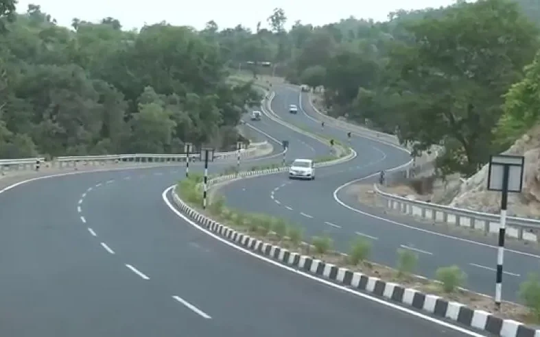 ऋषिकेश बाईपास निर्माण में 3,998 पेड़ों पर संकट, कटाई कम करने के लिए एलाइनमेंट में बदलाव की तैयारी