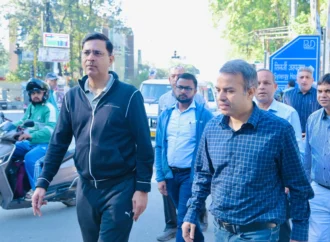 मुख्यमंत्री के निर्देशों पर सड़क सुधार कार्यों की पड़ताल करने तड़के मैदान में उतरे सचिव लोक निर्माण विभाग पंकज कुमार पांडेय