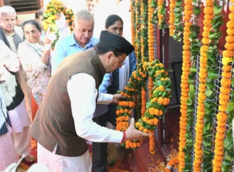 मुख्यमंत्री पुष्कर सिंह धामी ने उत्तराखंड राज्य आंदोलनकारी शहीदों को दी श्रद्धांजलि