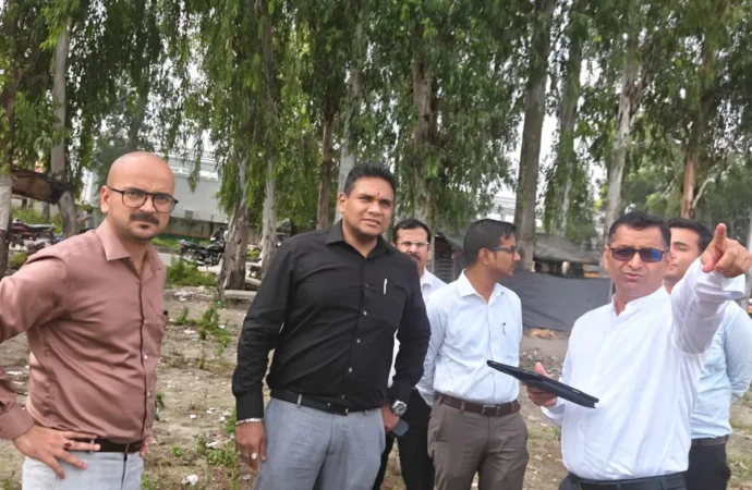 मुख्यमंत्री धामी के निर्देशों पर विकास कार्यों को रफ्तार, सचिव डॉ. आर. राजेश कुमार ने हल्द्वानी/ऊधमसिंहनगर में लिया जायजा