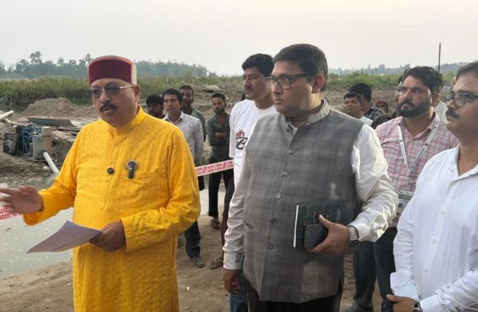 महाराज ने किया शारदा कॉरिडोर, नायकखेड़ा के कार्यों का स्थलीय निरीक्षण