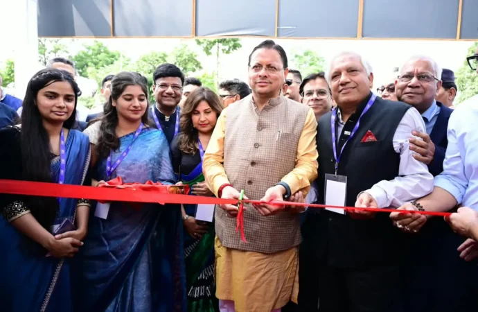 उद्योगों के लिए नियामक नहीं, सहयोगी और सहभागी की भूमिका निभा रही राज्य सरकार : मुख्यमंत्री