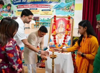महापौर श्री शंभू पासवान ने विद्यार्थियों को किया सम्मानित; आईडीपीएल इंटर कॉलेज को ‘बेस्ट ग्रीन अवेयरनेस एक्टिविटी’ का पुरस्कार