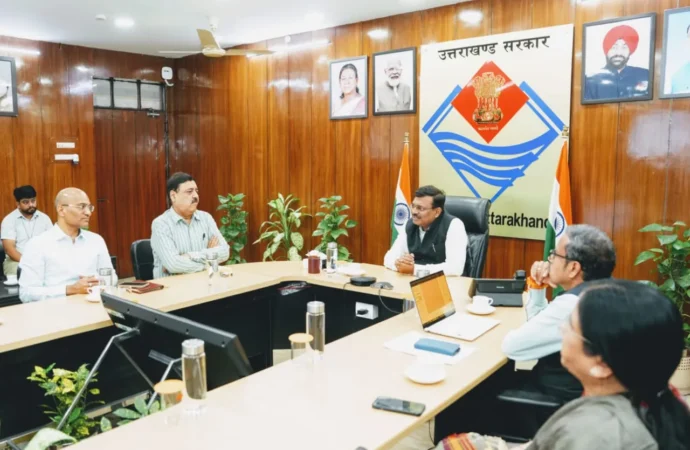 उत्तराखंड के युवाओं को विदेशी भाषाओं का प्रशिक्षण देने की तैयारी, हर जिले में स्थापित होंगे प्रशिक्षण केंद्र