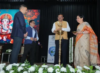 दून विश्वविद्यालय में राष्ट्रीय संगोष्ठी का शुभारंभ, हिमालयी आपदाओं से निपटने में AI की भूमिका पर मंथन