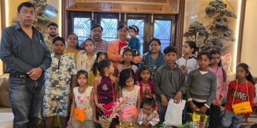 डॉ. नरेश बंसल ने महानवमी और विजयदशमी पर दी शुभकामनाएं, किया कन्या पूजन