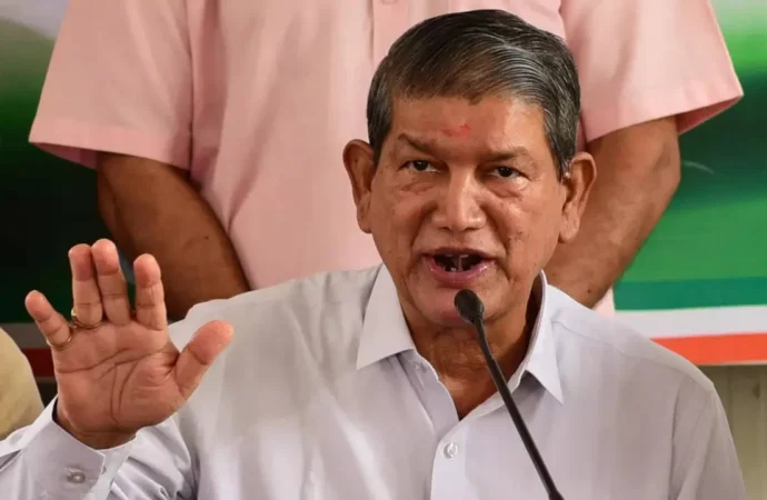 हरीश रावत की जनसंवाद यात्रा पर कांग्रेस में घमासान, कुमारी सैलजा ने जताई नाराजगी, पत्र लिखकर कार्यक्रम रोकने को कहा